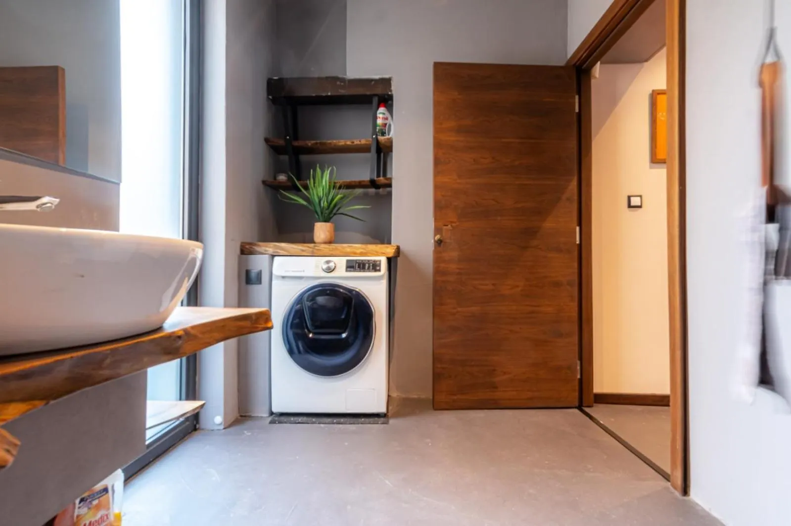 2 Designer Central Apartments Free Parking Spaces Sofia Bulgarien