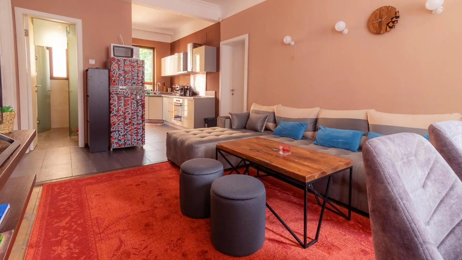 2 Designer Central Apartments Free Parking Spaces Sofia