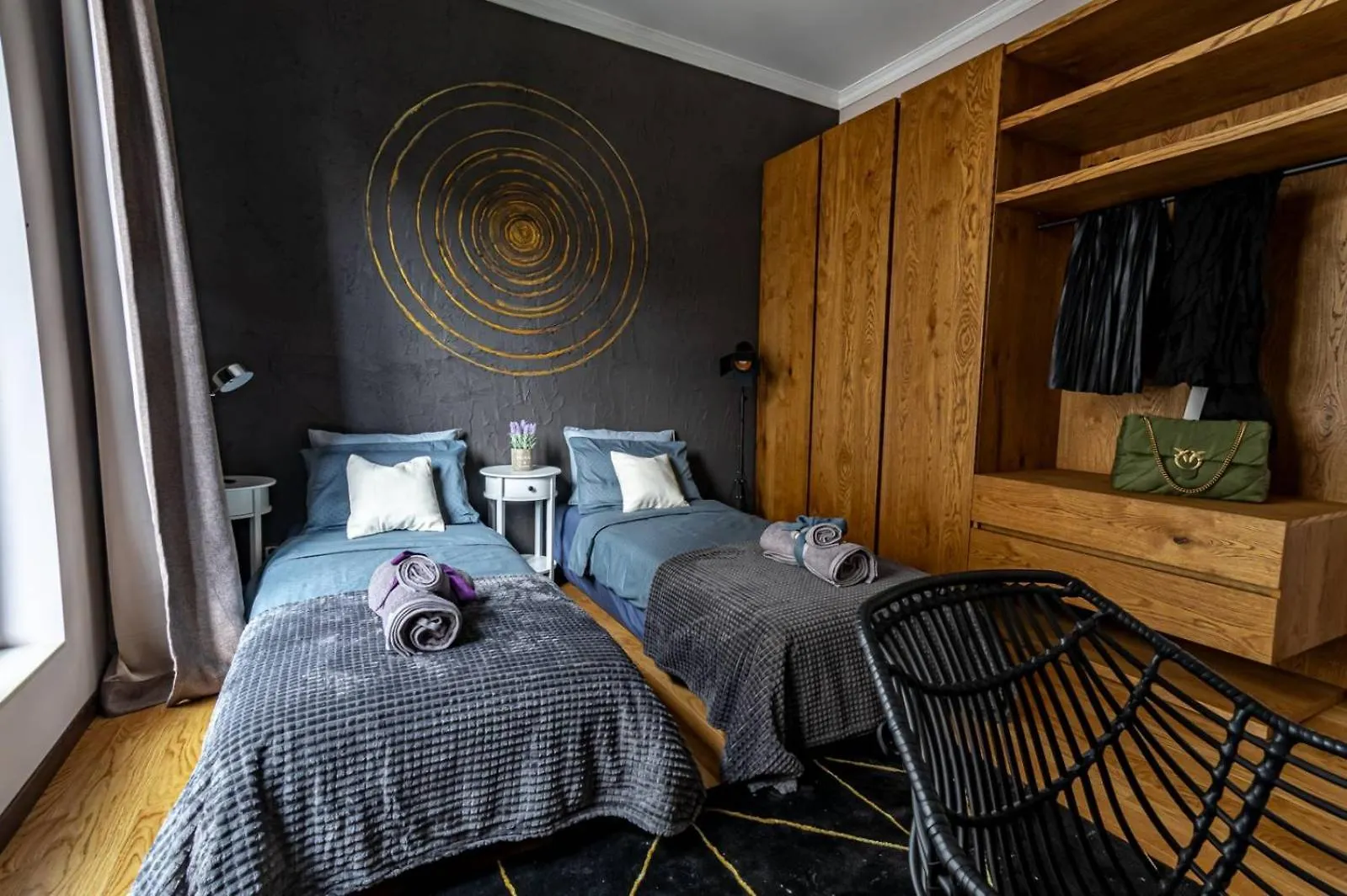 2 Designer Central Apartments Free Parking Spaces Σόφια